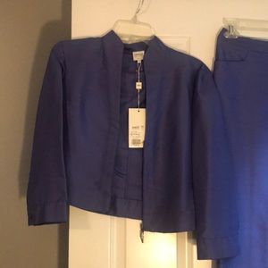 Women’s Armani 2 piece jacket and skirt set